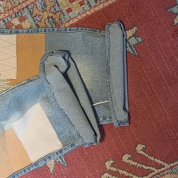NWT Y2K JOE BOXER PATCHWORK FLARE JEANS WITH FRINGE BELT - Picture 8 of 11